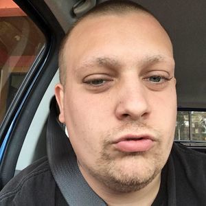 Meet your Posher, Leon